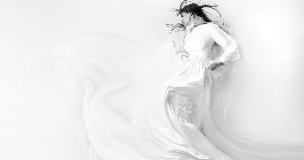Woman Rotating Mattress