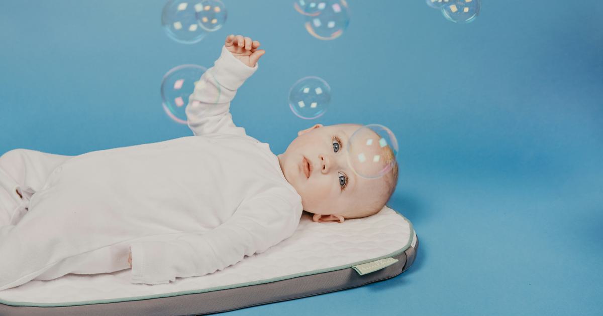 Comment bien entretenir un matelas bébé respirant