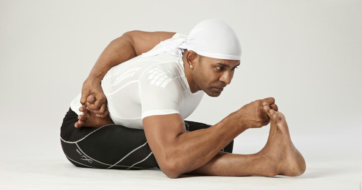 Femme pratiquant des exercices de renforcement