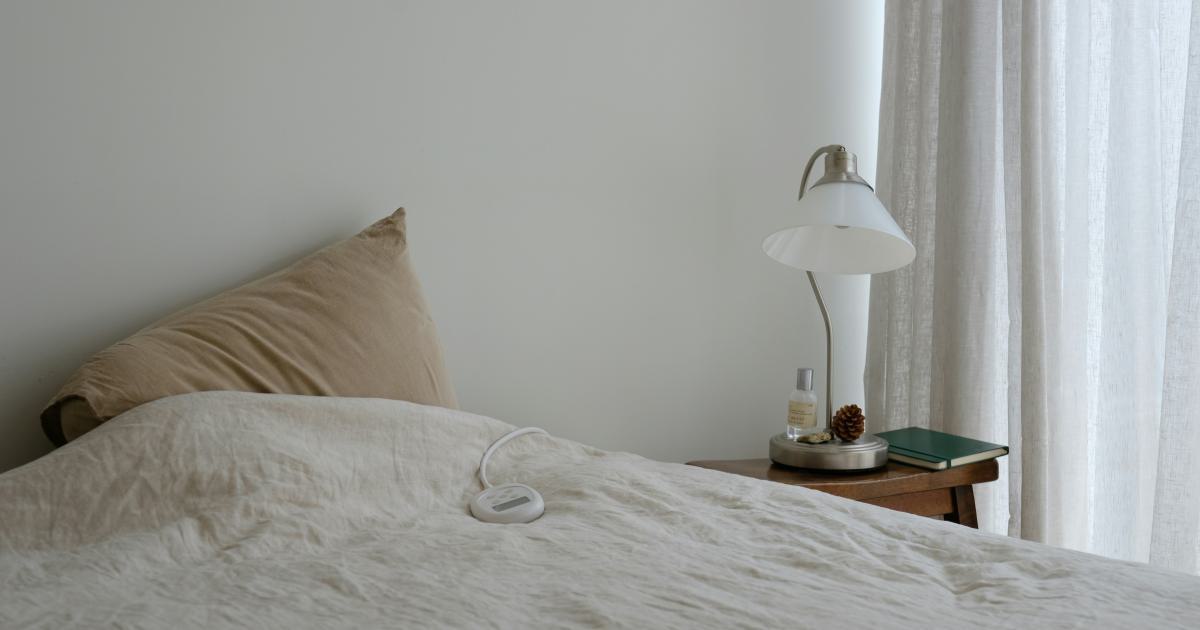 Draps de lit en flanelle ou polaire : lequel est le plus chaud ?