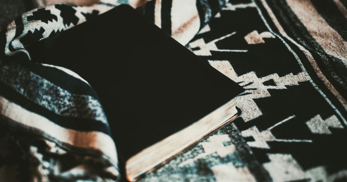Retournement d'un sommier tapissier