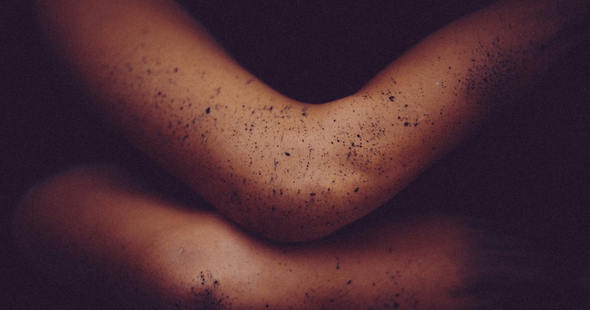 Comment facilement ajuster un matelas ferme pour un soulagement des maux de dos