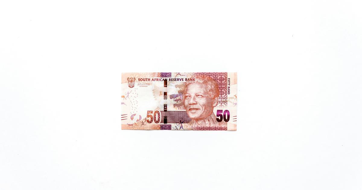 Pièces de monnaie sur un matelas