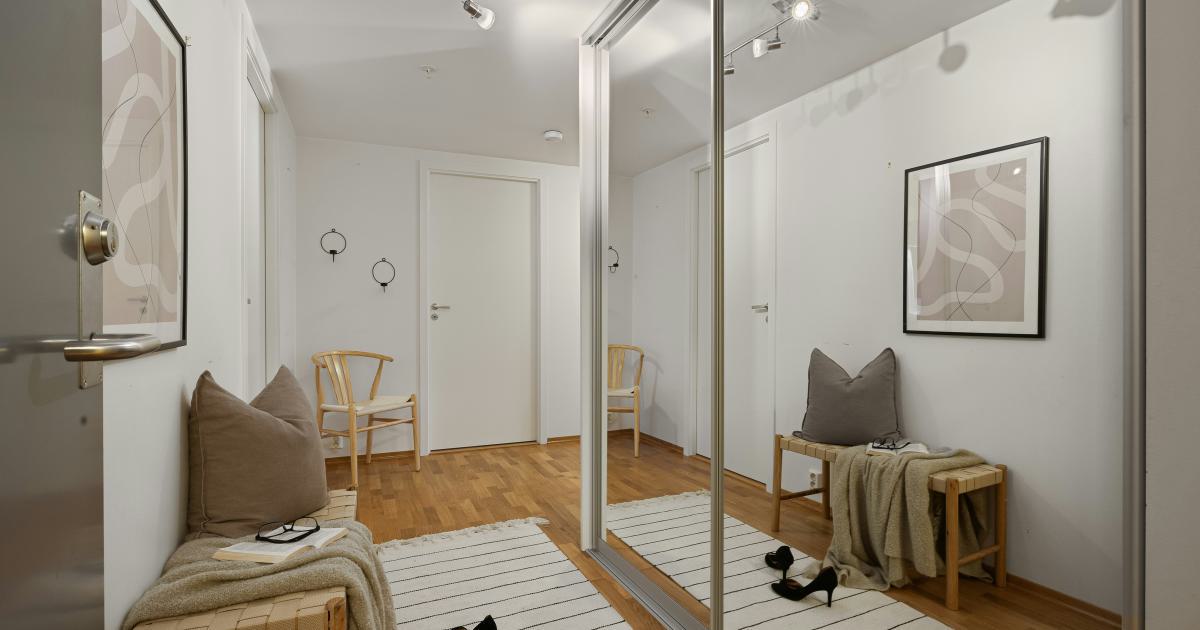 Chambre Minimaliste avec Matelas Design